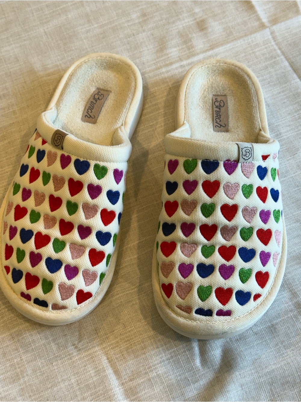 BRUNCH Heart-Print Slip-On Shoes - White with Multicolor Hearts